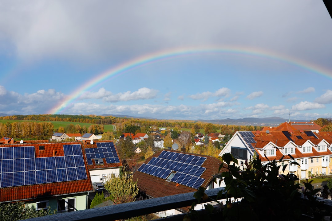 installed solar panels in a rooftop, illustrating how rooftop solar incentives benefit residential properties
